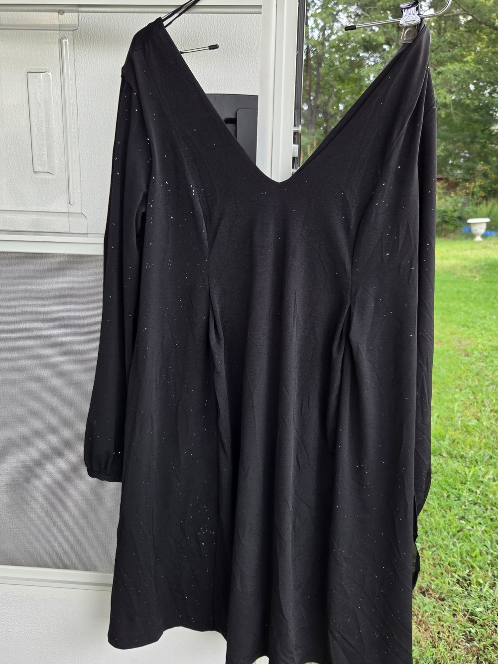 Robbie Bee Black V-Neck Long Sleeve Dress with Subtle Sparkle